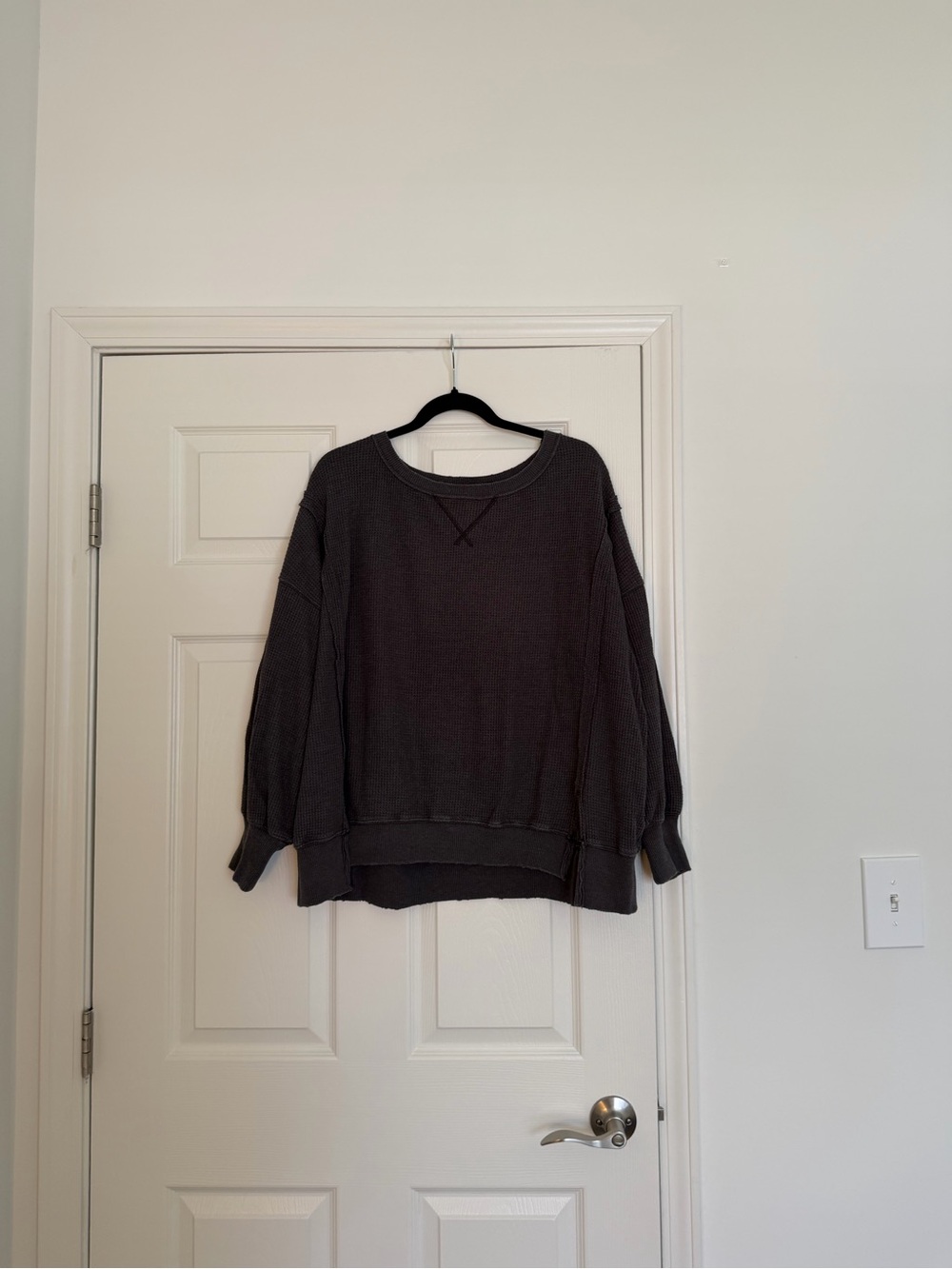 American Eagle Outfitters Charcoal Gray Waffle-Knit Crewneck Sweater